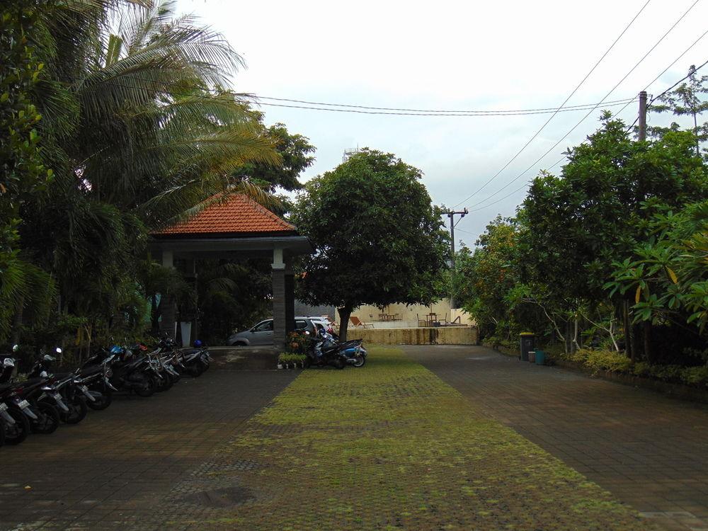 Ayu Guna Inn Pecatu  Exterior photo