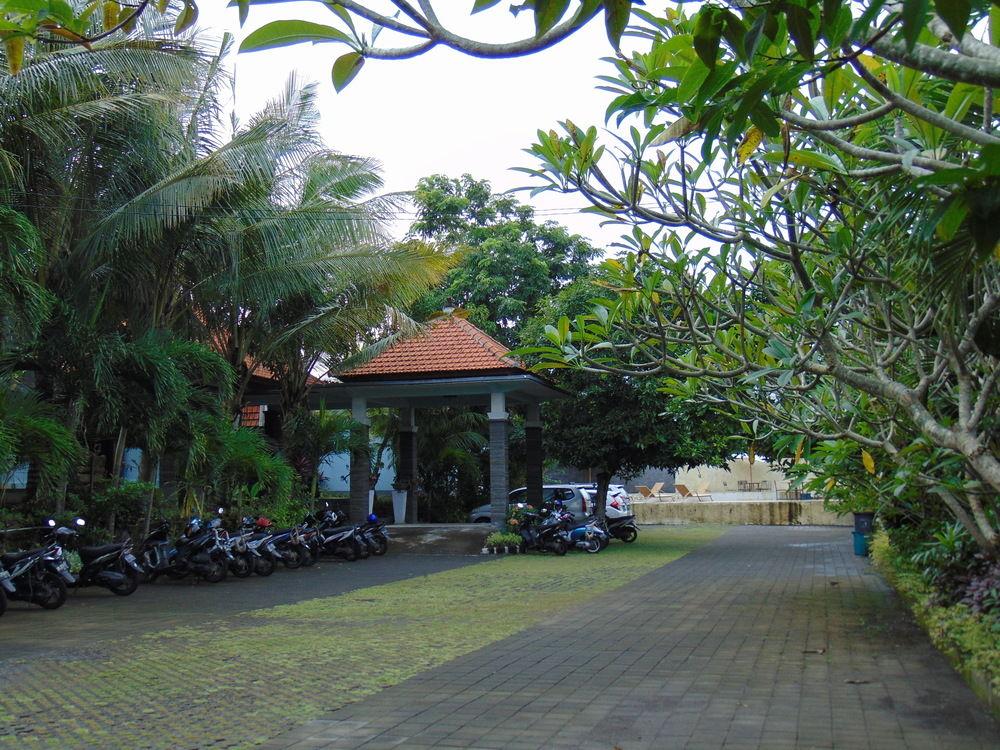 Ayu Guna Inn Pecatu  Exterior photo